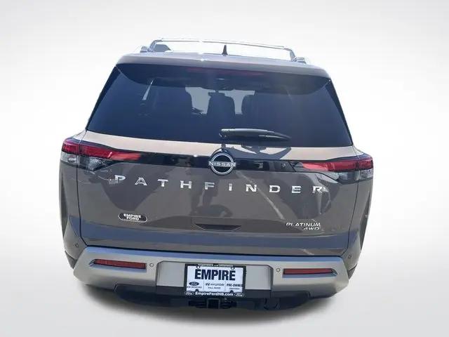 2023 Nissan Pathfinder Platinum 4WD