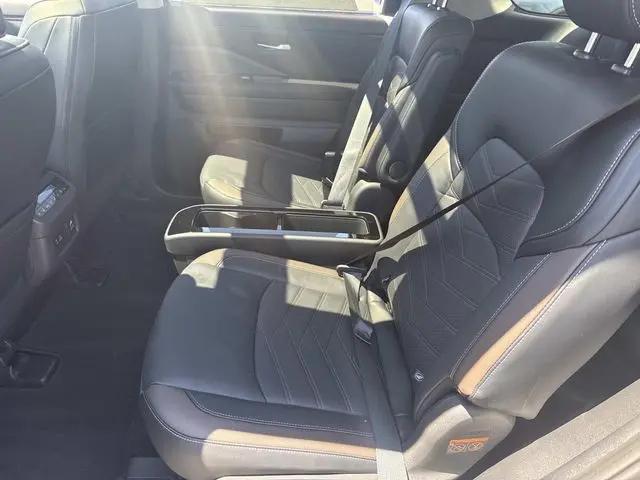 2023 Nissan Pathfinder Platinum 4WD