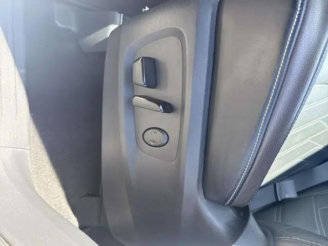 2023 Nissan Pathfinder Platinum 4WD