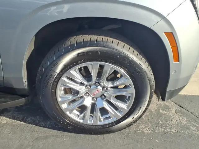 2025 GMC Yukon XL 4WD Denali