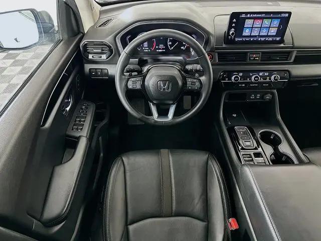 2023 Honda Pilot 2WD Touring