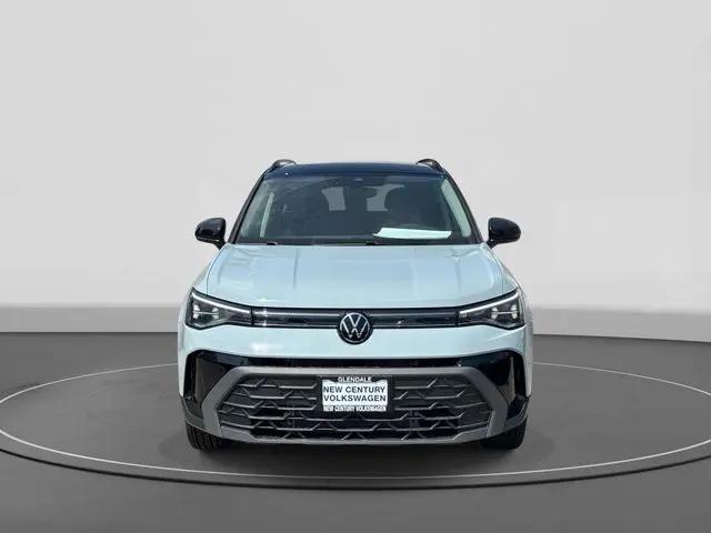 2026 Volkswagen Taos SE Black