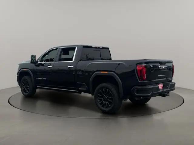 2022 GMC Sierra 2500HD 4WD Crew Cab Standard Bed Denali
