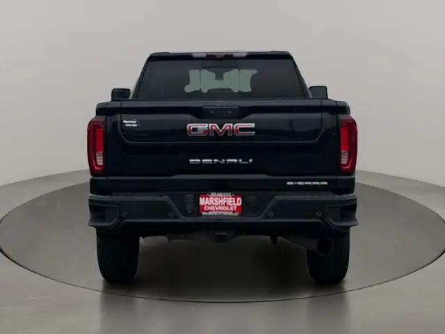 2022 GMC Sierra 2500HD 4WD Crew Cab Standard Bed Denali