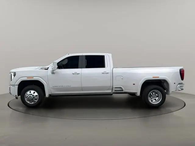 2024 GMC Sierra 3500HD 4WD Crew Cab Long Bed Denali