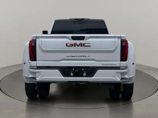 2024 GMC Sierra 3500HD 4WD Crew Cab Long Bed Denali