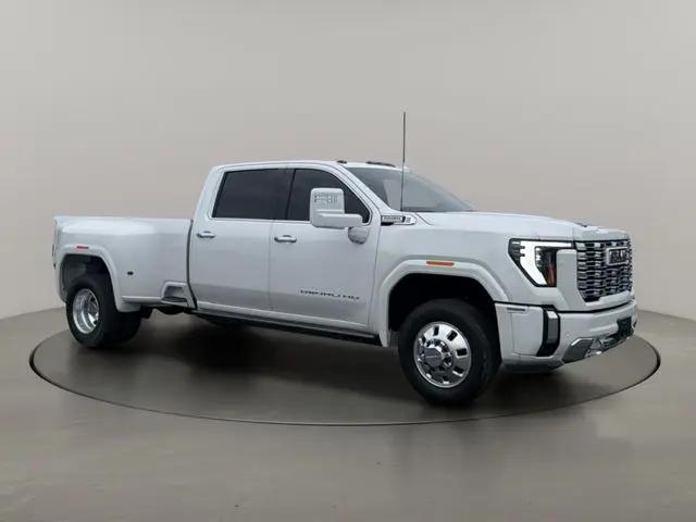 2024 GMC Sierra 3500HD 4WD Crew Cab Long Bed Denali