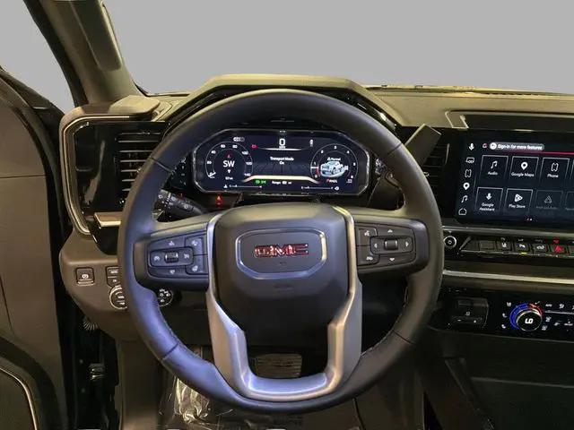 2026 GMC Sierra 2500HD Crew Cab, Standard Bed, SLT, 4WD