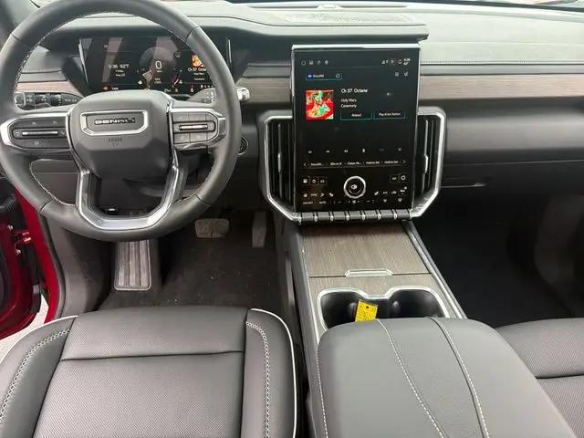2025 GMC Acadia FWD Denali