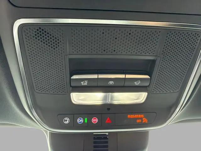 2025 GMC Acadia FWD Denali