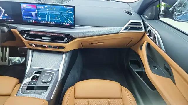 2026 BMW M4 M440i
