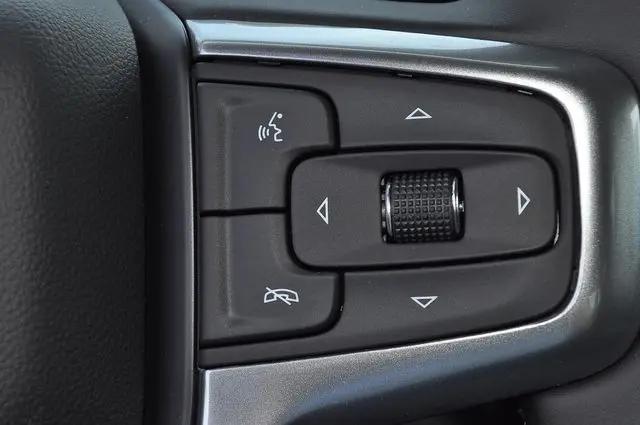 2026 Chevrolet Silverado 1500 4WD Crew Cab Short Bed LT with 2FL