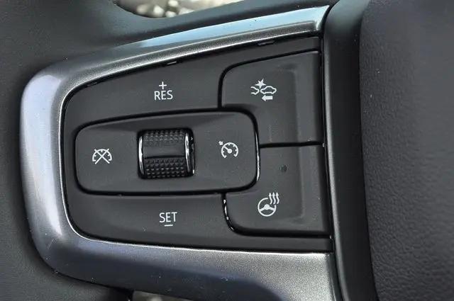 2026 Chevrolet Silverado 1500 4WD Crew Cab Short Bed LT with 2FL