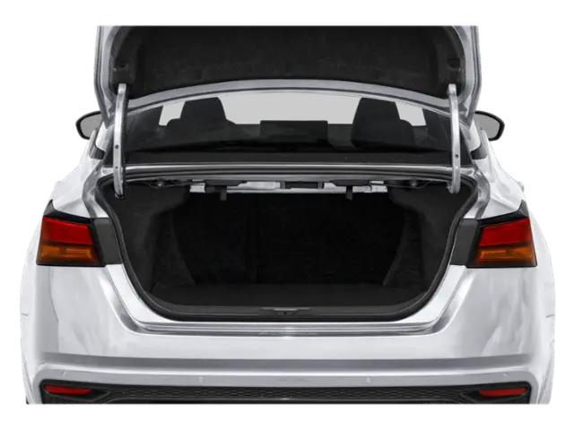 2026 Nissan Altima SR FWD