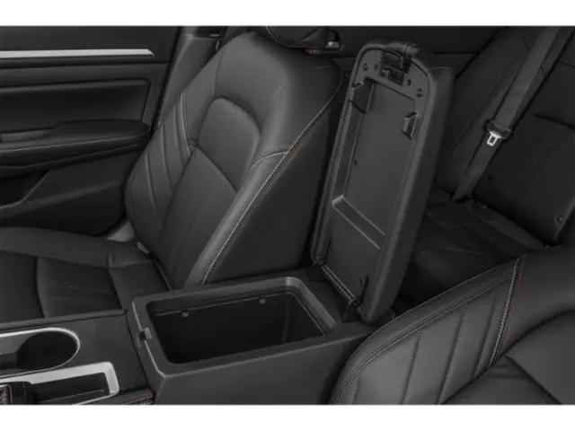 2026 Nissan Altima SR FWD