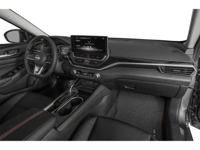 2026 Nissan Altima SR FWD