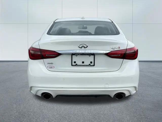 2022 INFINITI Q50 LUXE AWD
