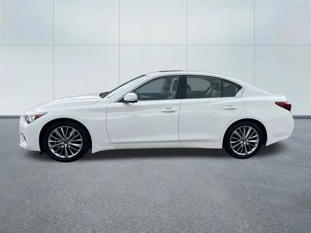 2022 INFINITI Q50 LUXE AWD