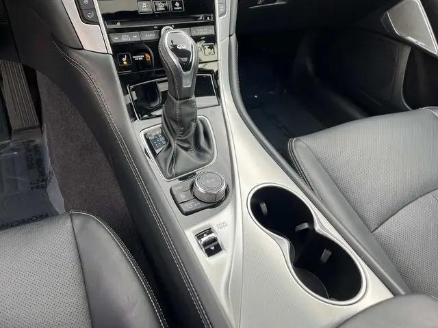 2022 INFINITI Q50 LUXE AWD