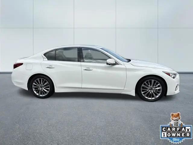 2022 INFINITI Q50 LUXE AWD