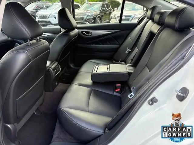 2022 INFINITI Q50 LUXE AWD