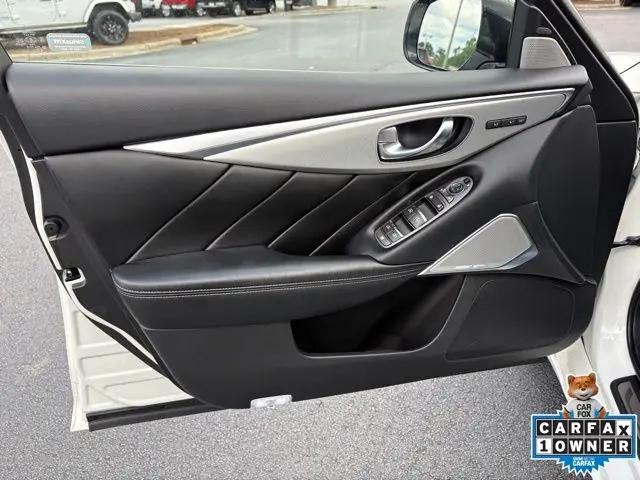 2022 INFINITI Q50 LUXE AWD