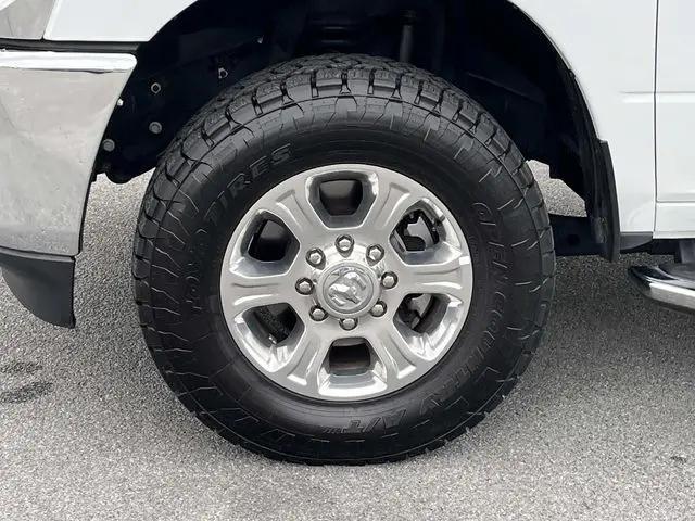 2024 Ram 2500 Big Horn Crew Cab 4x4 6'4" Box