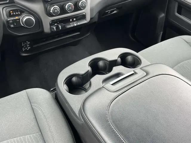 2024 Ram 2500 Big Horn Crew Cab 4x4 6'4" Box