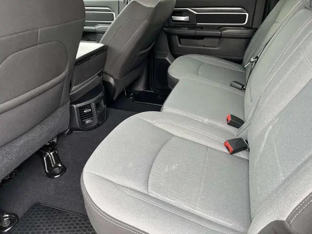 2024 Ram 2500 Big Horn Crew Cab 4x4 6'4" Box