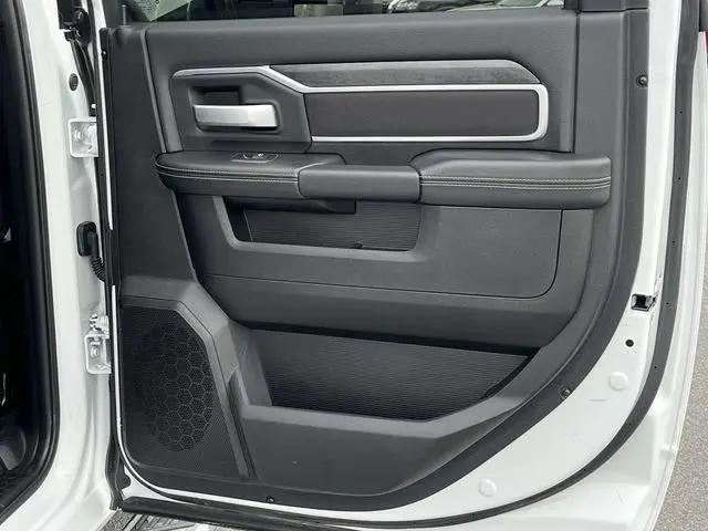 2024 Ram 2500 Big Horn Crew Cab 4x4 6'4" Box