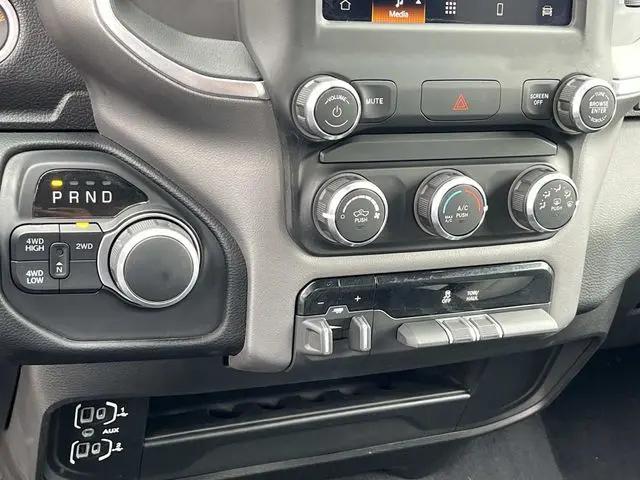 2024 Ram 2500 Big Horn Crew Cab 4x4 6'4" Box