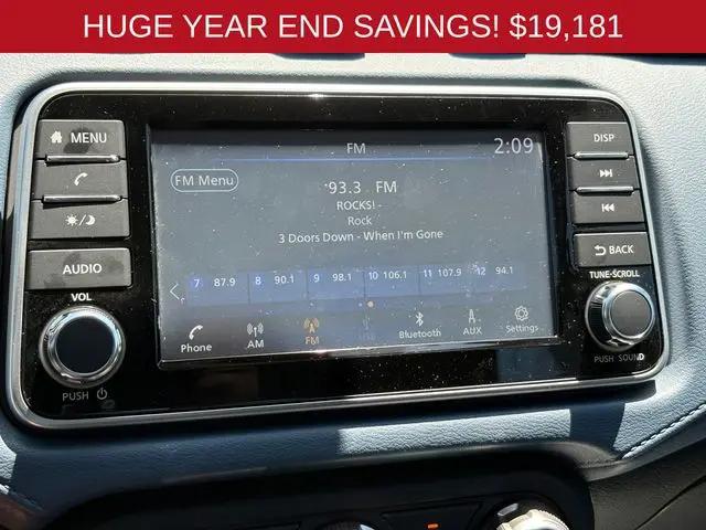 2025 Nissan Versa 1.6 SV