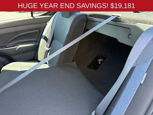 2025 Nissan Versa 1.6 SV