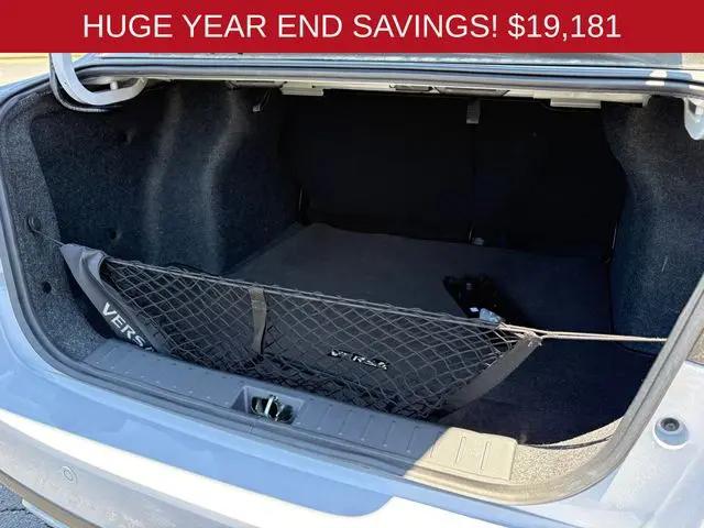 2025 Nissan Versa 1.6 SV