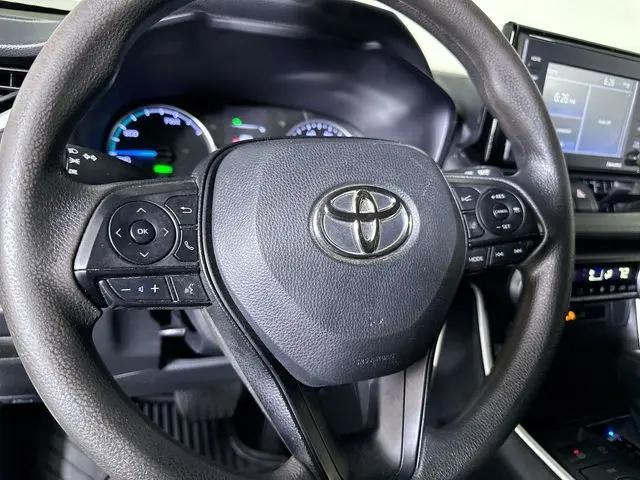 2022 Toyota RAV4 Hybrid LE