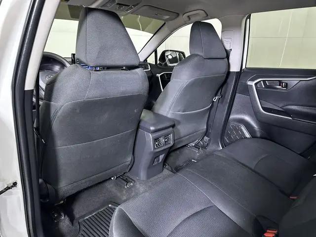 2022 Toyota RAV4 Hybrid LE