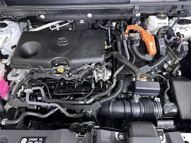 2022 Toyota RAV4 Hybrid LE