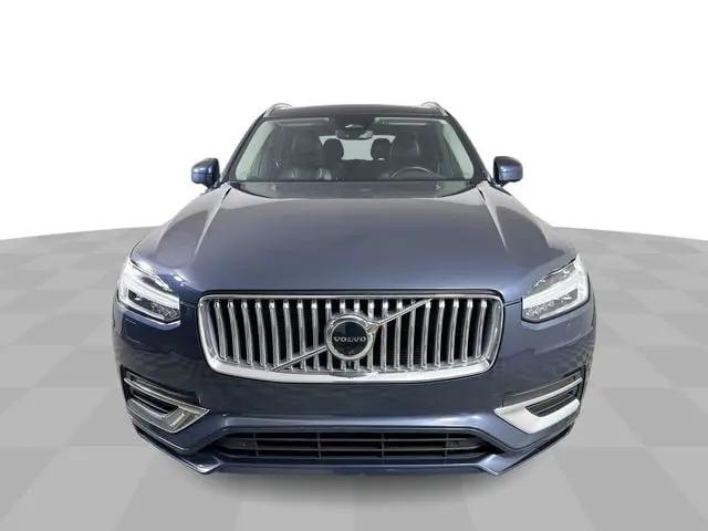 2023 Volvo XC90 Recharge T8 Plus 6-Seater