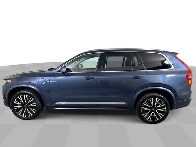 2023 Volvo XC90 Recharge T8 Plus 6-Seater