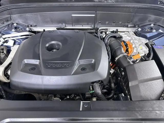 2023 Volvo XC90 Recharge T8 Plus 6-Seater