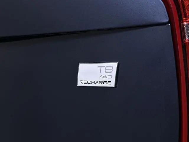 2023 Volvo XC90 Recharge T8 Plus 6-Seater