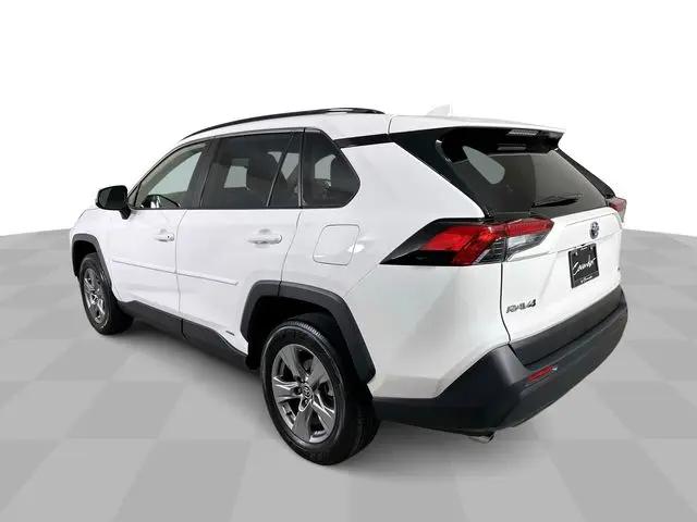 2022 Toyota RAV4 Hybrid LE