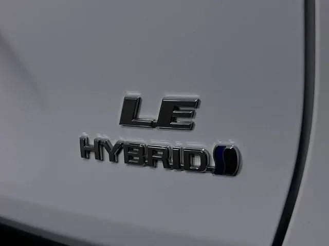 2022 Toyota RAV4 Hybrid LE
