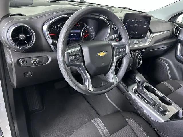 2025 Chevrolet Blazer FWD 2LT
