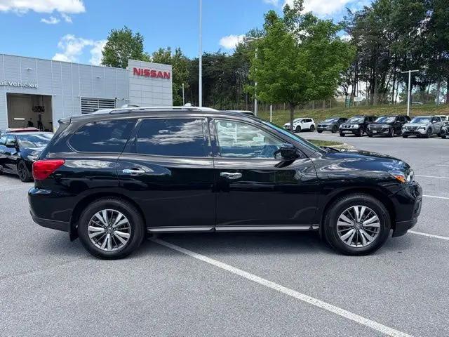 2020 Nissan Pathfinder S 4WD