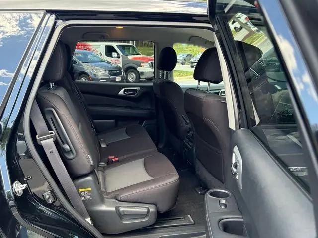2020 Nissan Pathfinder S 4WD