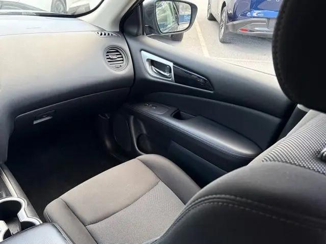 2020 Nissan Pathfinder S 4WD