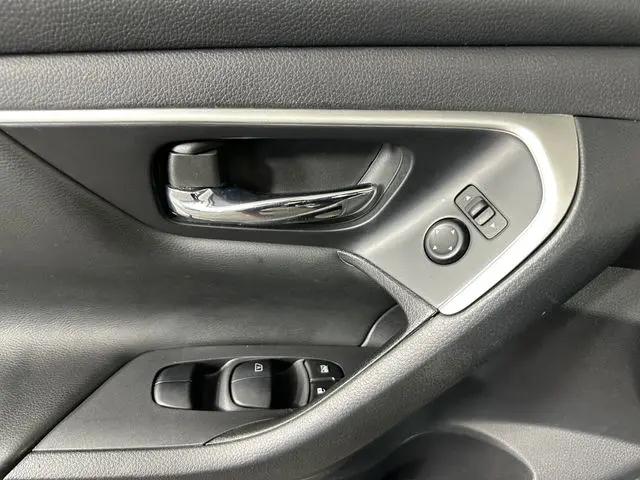 2018 Nissan Altima 2.5 SV