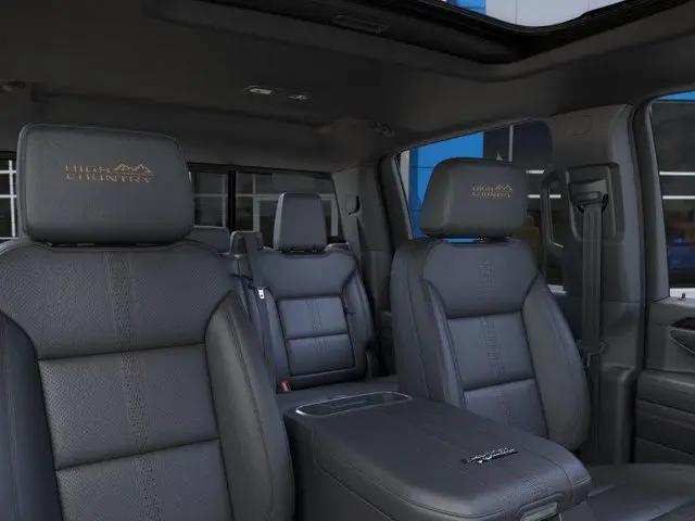 2026 Chevrolet Silverado 2500HD Crew Cab, Standard Bed, High Country, 4WD