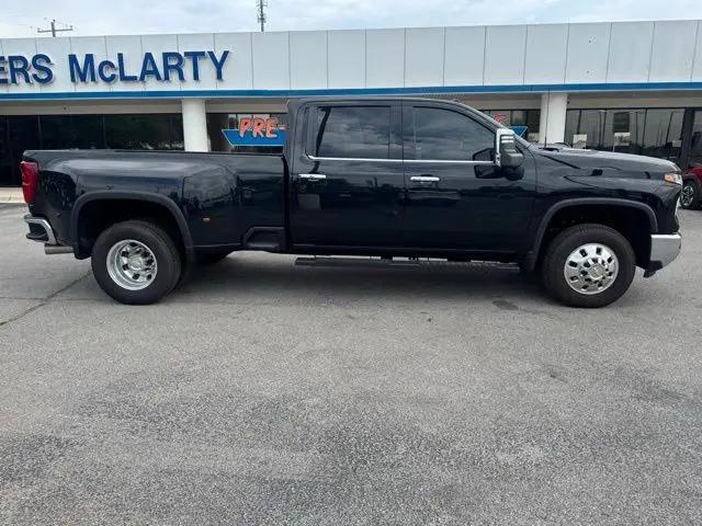 2026 Chevrolet Silverado 3500HD Crew Cab, Long Bed, LTZ Dual Rear Wheel, RWD